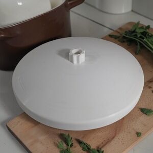 Rival Ice Cream Maker #8550 5 Qt. USA Replacement Part White LID ONLY